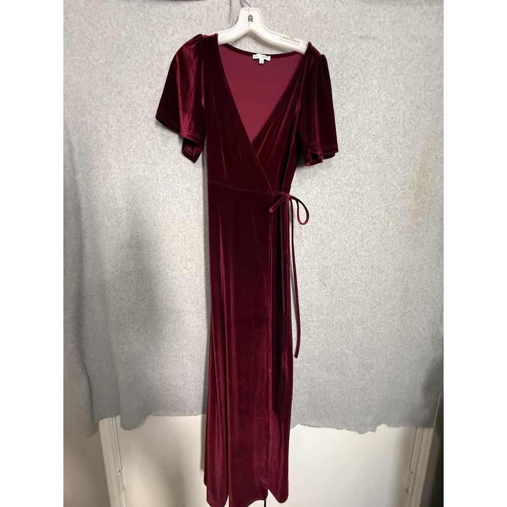 Baltic Born Dress Womens XS Red Velvet Wrap Maxi Short Sleeve Belted V Neck
